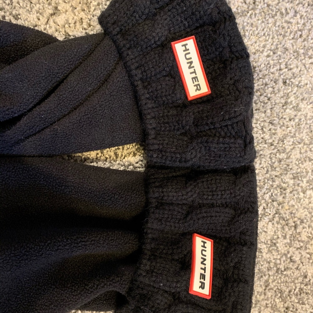 Hunter tall cable knit boot socks size L